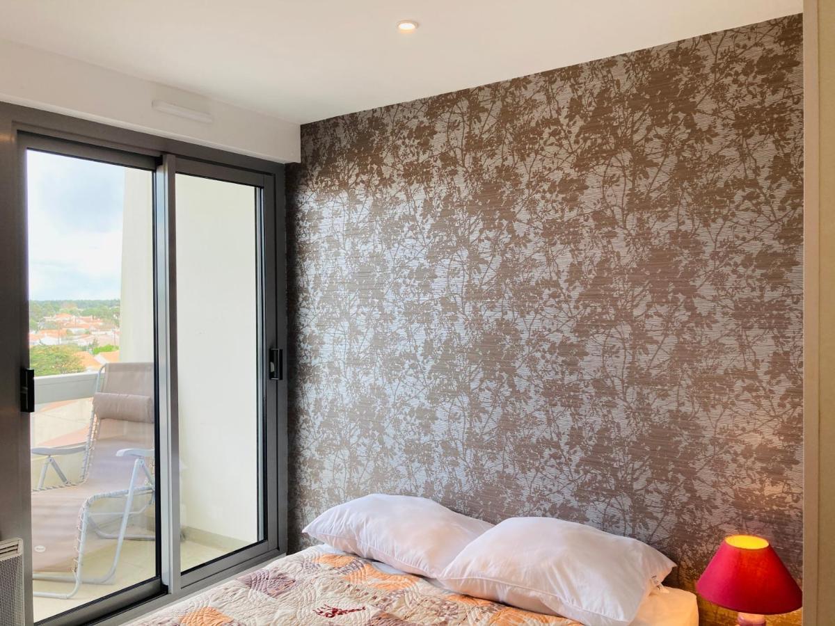 Standing, Luminosite A 100M De La Mer, T3 Prestige Saint-Hilaire-de-Riez Kültér fotó